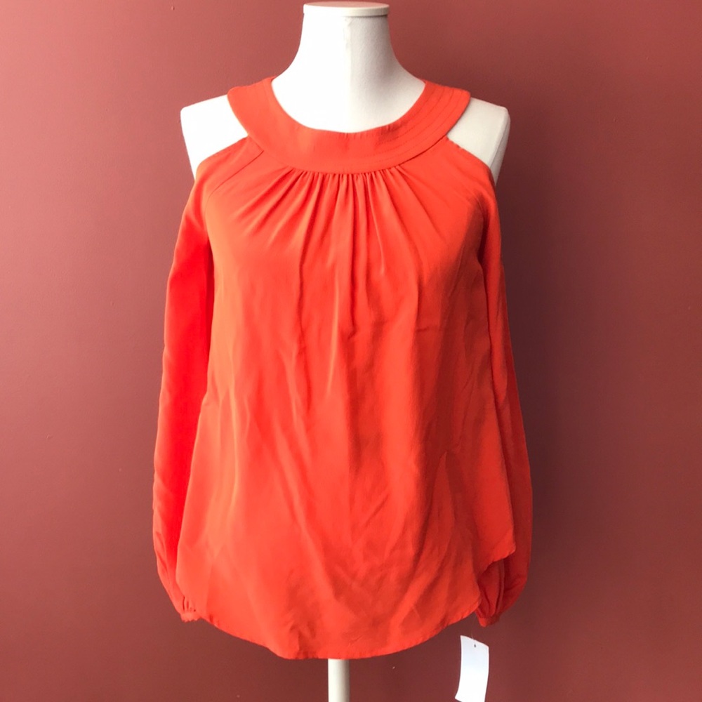 TRINA TURK 100% silk Blouse